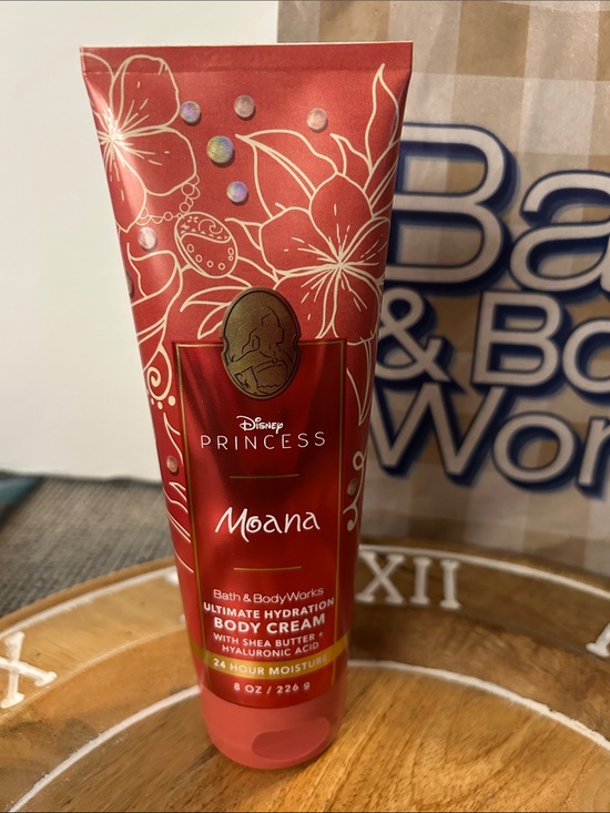 Bath & Body Works Other - Bath & Body Works disney Princess Moana Ultimate Hydration Body Cream NEW 8 0z